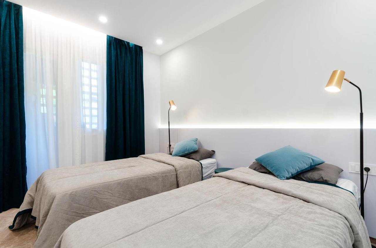 Luxury Blue Coast Seaside Retreat Marbella Lejlighed Eksteriør billede