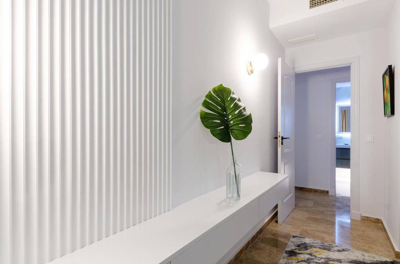 Luxury Blue Coast Seaside Retreat Marbella Lejlighed Eksteriør billede