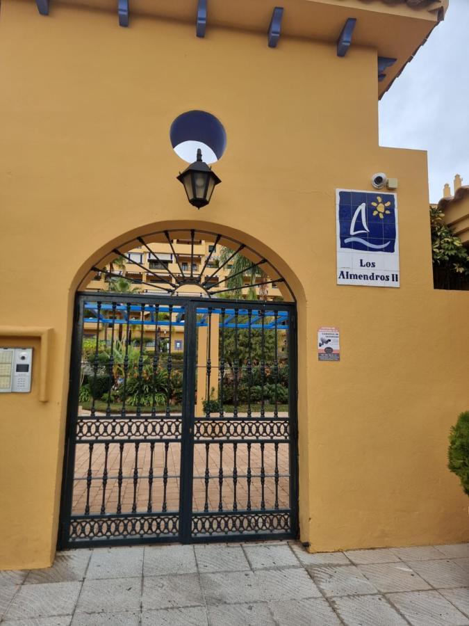 Luxury Blue Coast Seaside Retreat Marbella Lejlighed Eksteriør billede