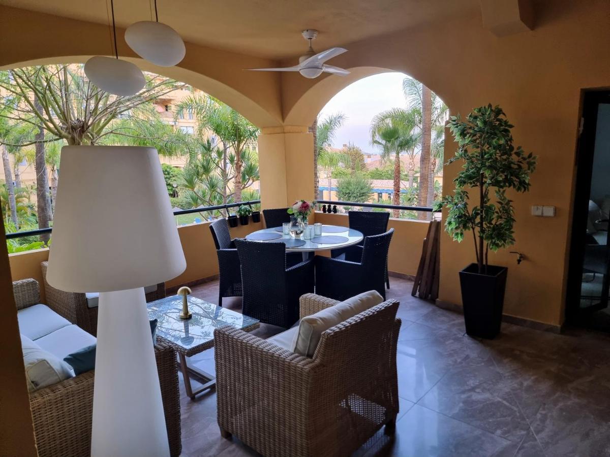 Luxury Blue Coast Seaside Retreat Marbella Lejlighed Eksteriør billede