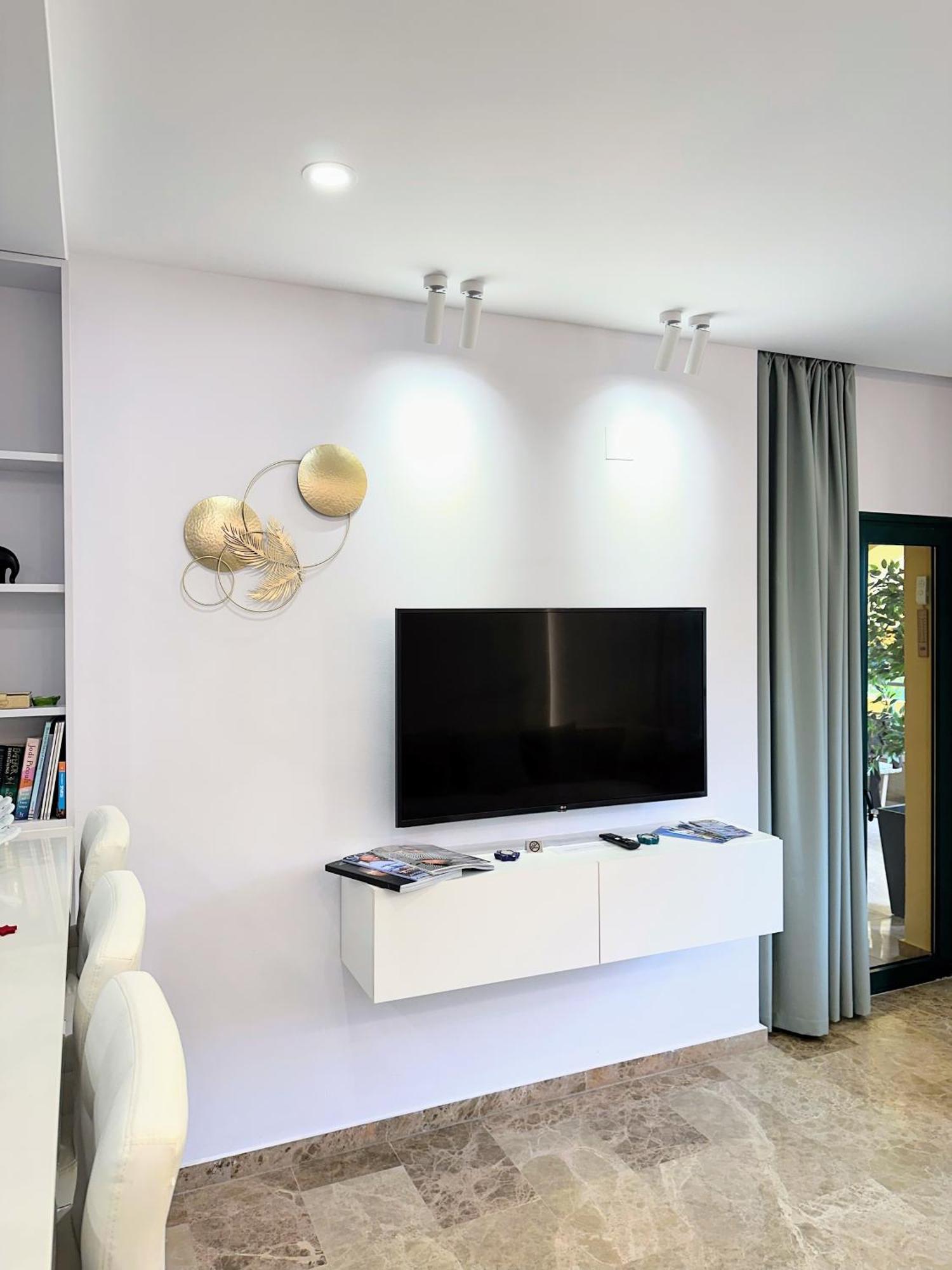 Luxury Blue Coast Seaside Retreat Marbella Lejlighed Eksteriør billede